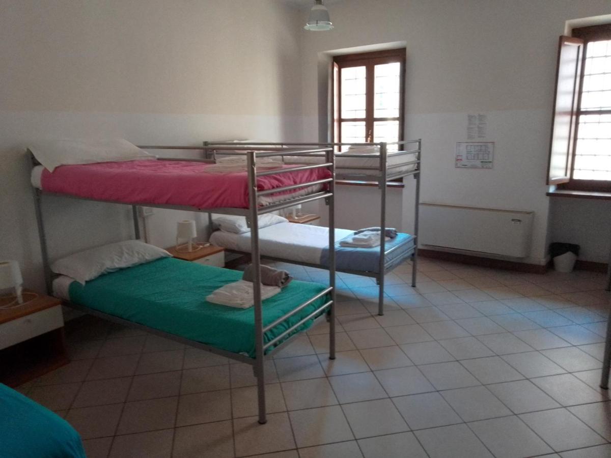 Albergo E Ostello Della Gioventu Biella Centro Storico Экстерьер фото