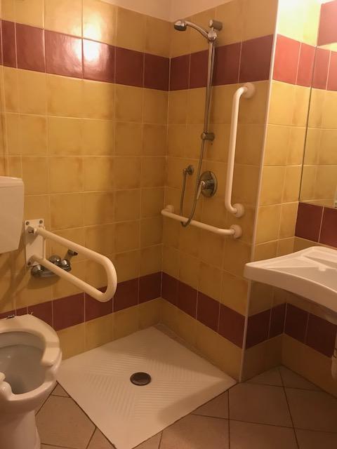 Albergo E Ostello Della Gioventu Biella Centro Storico Экстерьер фото
